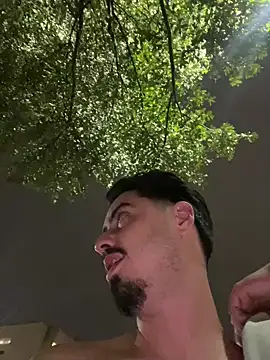 Snapshot of Bbyboyivan chatting on December 28, 8:26 am Bbyboyivan online show from December 28, 8:26 am