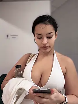 MistressBelleNoire online show from February 6, 11:37 pm