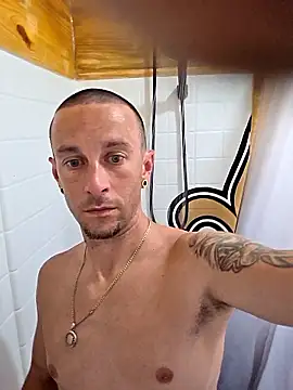 22sexytwin online show from June 16, 4:37 am