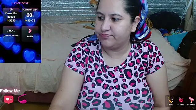 Snapshot of EMILY-NESSA chatting on March 18, 1:47 pm EMILY-NESSA online show from March 18, 1:47 pm
