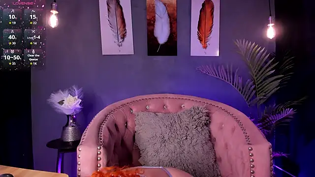 amy e online show from June 2, 6:43 pm