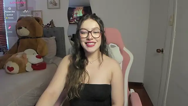 samysweet 8 online show from March 13, 1:18 pm