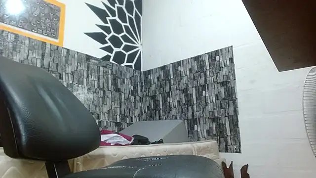 stripnolimits online show from May 29, 12:08 am