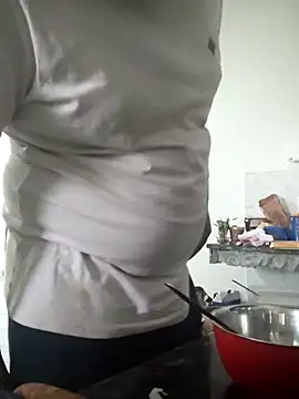 thebrownboi01 online show from February 16, 1:57 am