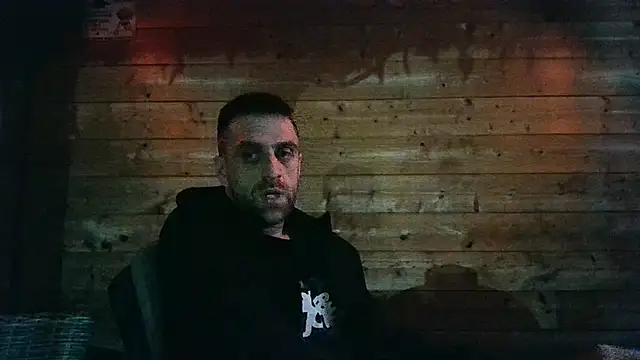 Snapshot of stefkenx chatting on February 15, 2:52 am stefkenx online show from February 15, 2:52 am