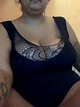 Madsion23 online show from December 3, 11:33 am