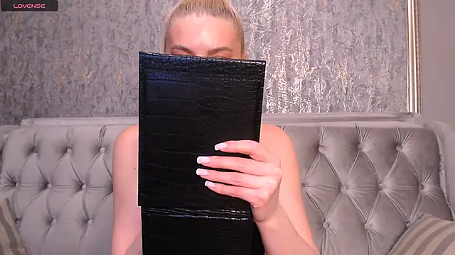 BlondieStar online show from February 27, 10:32 pm