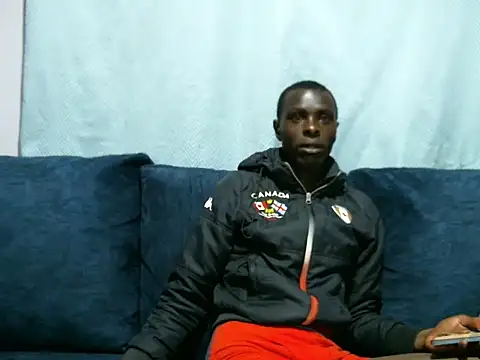 Snapshot of reezly chatting on February 12, 12:48 am reezly online show from February 12, 12:48 am