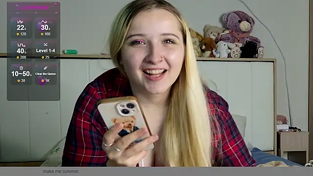 Snapshot of Amanda_Sherr chatting on July 15, 12:27 am Amanda Sherr online show from July 15, 12:27 am