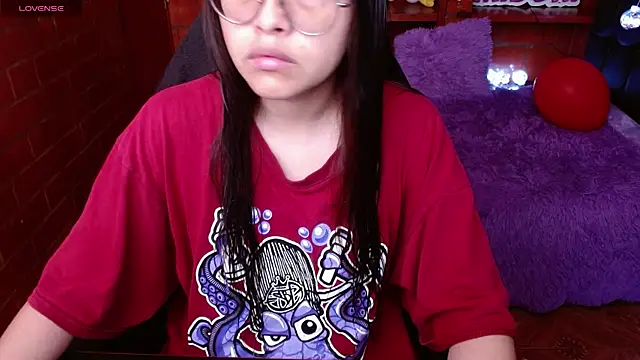 MidoriQuiinn online show from May 6, 3:50 pm