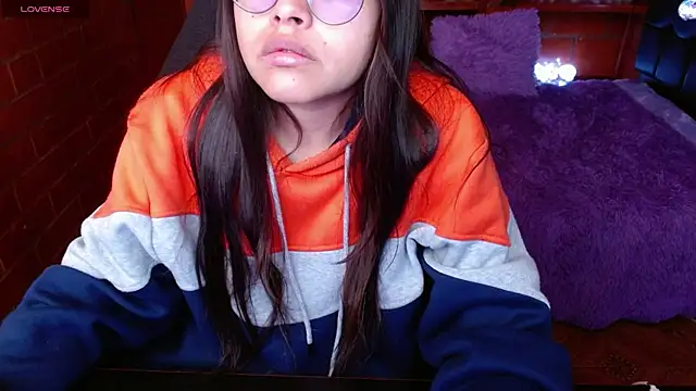 MidoriQuiinn online show from May 7, 3:28 pm