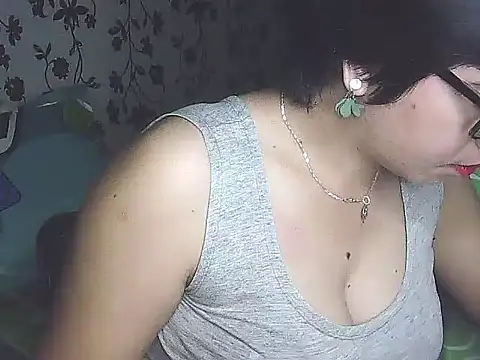 Snapshot of lovely_samxxx24 chatting on January 19, 7:26 pm lovely samxxx24 online show from January 19, 7:26 pm