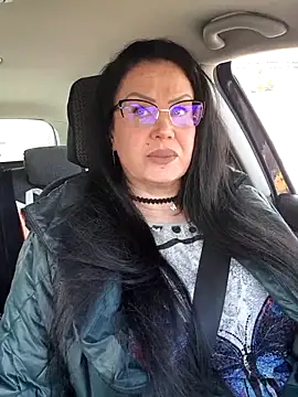 x  KHALEESI  x online show from February 27, 8:47 am