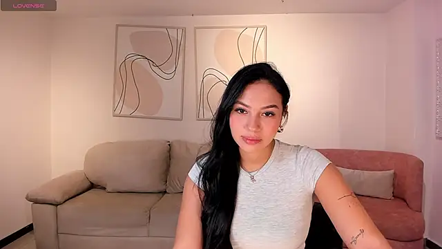MollyJones  online show from May 22, 6:57 pm