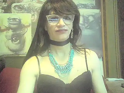 Snapshot of TheBlackWtch chatting on July 8, 12:04 am TheBlackWtch online show from July 8, 12:04 am