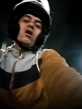 Snapshot of starplss chatting on February 6, 4:39 am starplss online show from February 6, 4:39 am