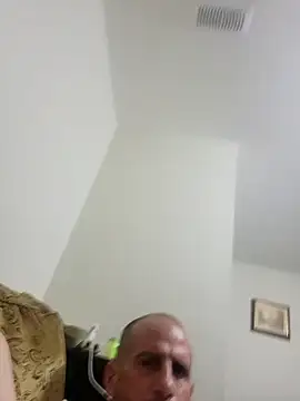 Snapshot of mrbonex41 chatting on January 13, 2:39 am mrbonex41 online show from January 13, 2:39 am