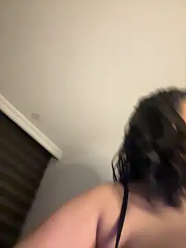 IamSashaLuv online show from February 17, 4:09 am