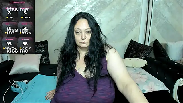 lady lauren online show from October 20, 4:02 am