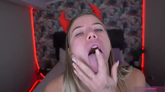 Sexy Ira online show from October 11, 6:23 am