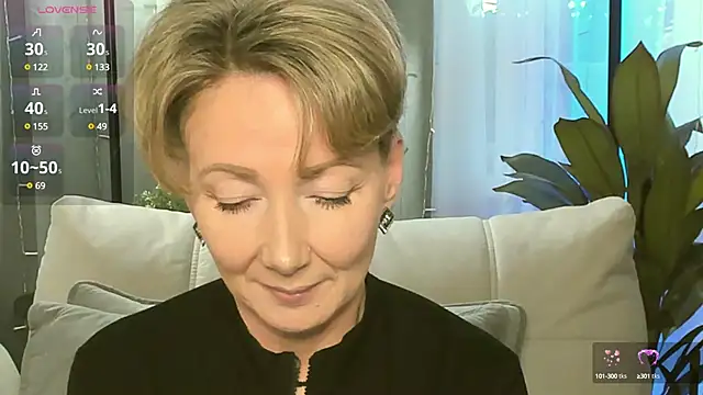 AkexandraFix online show from February 7, 1:01 pm