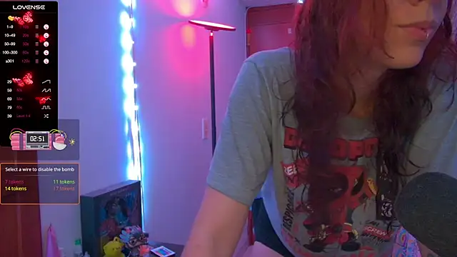 Snapshot of thecherry_Paulette chatting on April 5, 3:36 am thecherry Paulette online show from April 5, 3:36 am