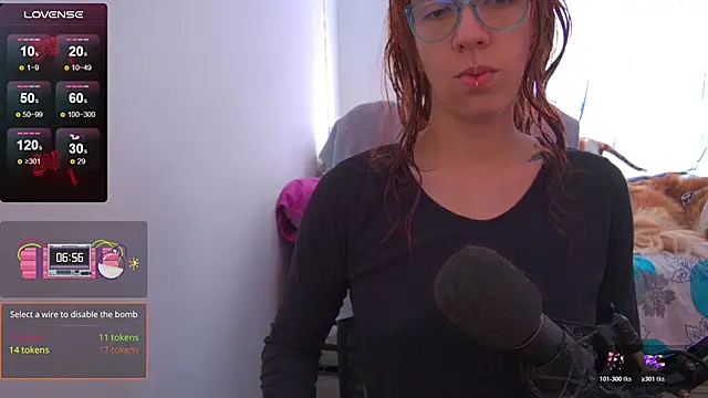 Snapshot of thecherry_Paulette chatting on May 20, 3:18 pm thecherry Paulette online show from May 20, 3:18 pm