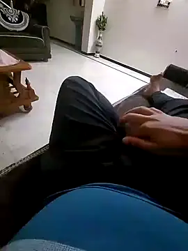 vansh1802 online show from January 9, 6:15 pm