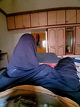 vansh1802 online show from November 23, 7:52 am