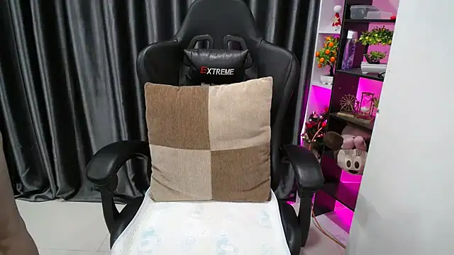 Yuki-yio online show from September 26, 1:20 am