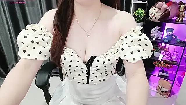 Yuki-yio online show from June 23, 1:36 am