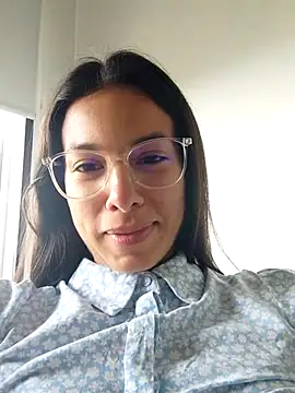 Snapshot of Angelinalombardi_ chatting on March 13, 3:00 am Angelinalombardi  online show from March 13, 3:00 am