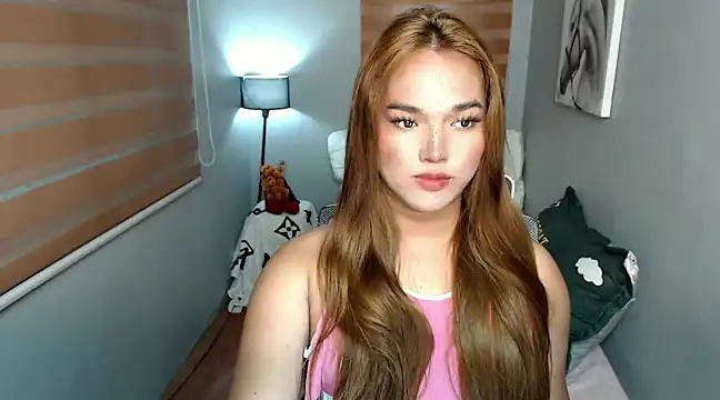 MoaningKylie online show from December 6, 9:54 am