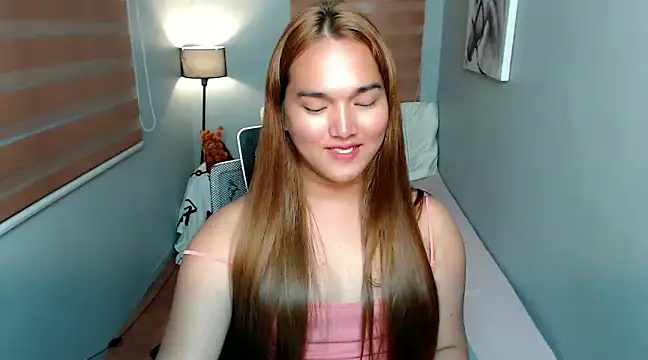 MoaningKylie online show from December 9, 12:51 pm