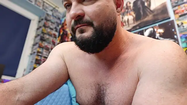 Muscle Bear online show from April 3, 4:21 am