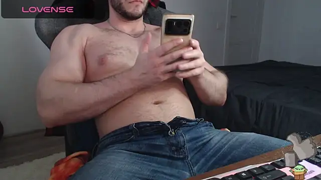 big1one1guy online show from January 29, 12:45 pm