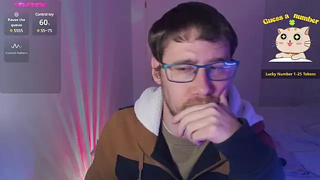 Snapshot of Thomas_Mrd chatting on December 29, 12:52 am Thomas Mrd online show from December 29, 12:52 am