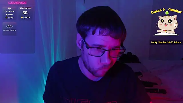 Snapshot of Thomas_Mrd chatting on January 2, 5:18 pm Thomas Mrd online show from January 2, 5:18 pm