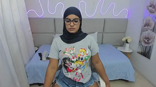 Snapshot of nashiira_ chatting on January 23, 7:18 pm nashiira online show from January 23, 7:18 pm