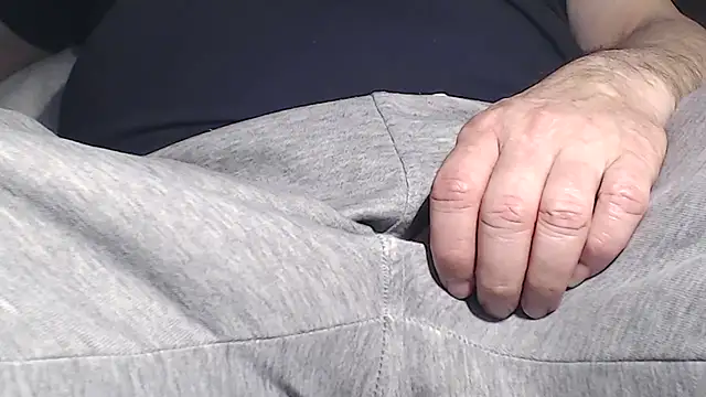 Snapshot of Small_one chatting on January 30, 7:26 pm Small one online show from January 30, 7:26 pm