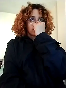 EmmaMelissa0521 online show from February 12, 8:26 pm