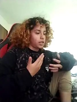 EmmaMelissa0521 online show from March 23, 5:39 pm