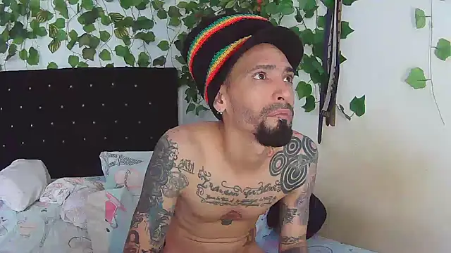 caribbeanlover1 online show from March 18, 3:53 pm