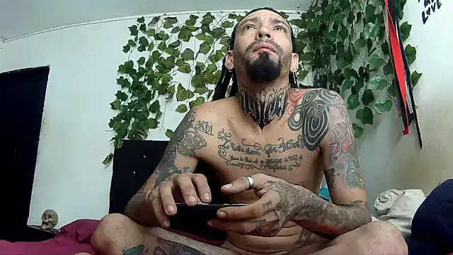 caribbeanlover1 online show from May 20, 2:23 pm