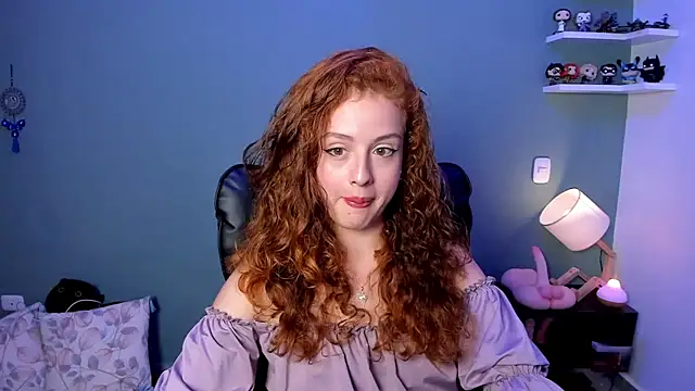 Snapshot of Cassandra_Caiin chatting on December 29, 8:26 pm Cassandra Caiin online show from December 29, 8:26 pm