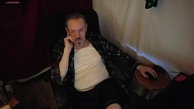 Snapshot of Richy__Rich_ chatting on March 1, 12:01 am Richy Rich online show from March 1, 12:01 am