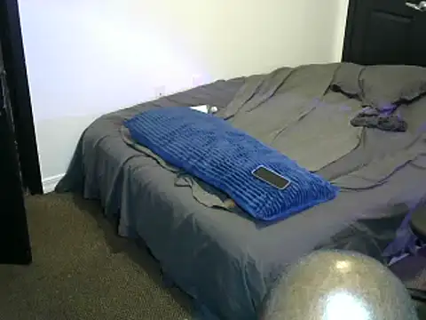 realninafame online show from December 23, 1:18 am