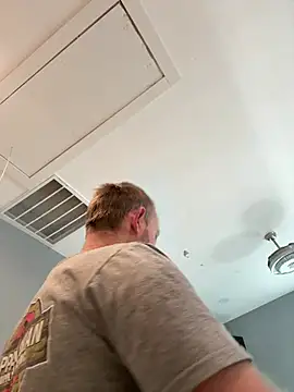 Snapshot of smokeymt420 chatting on February 7, 7:39 pm smokeymt420 online show from February 7, 7:39 pm