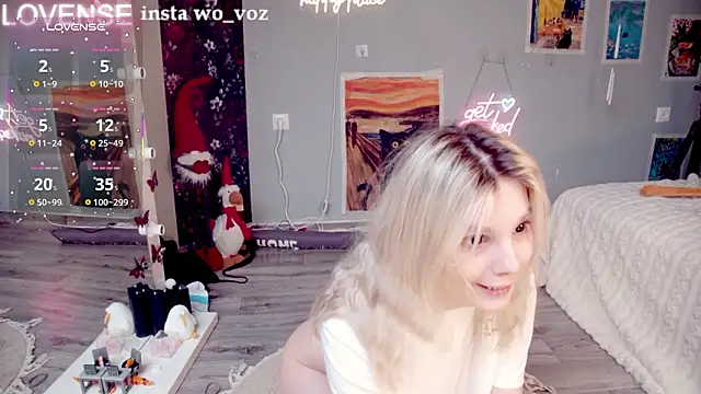 Careful i bite online show from February 11, 6:07 am