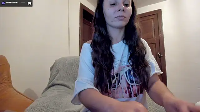 Snapshot of EasyAcee chatting on October 26, 2:34 pm EasyAcee online show from October 26, 2:34 pm